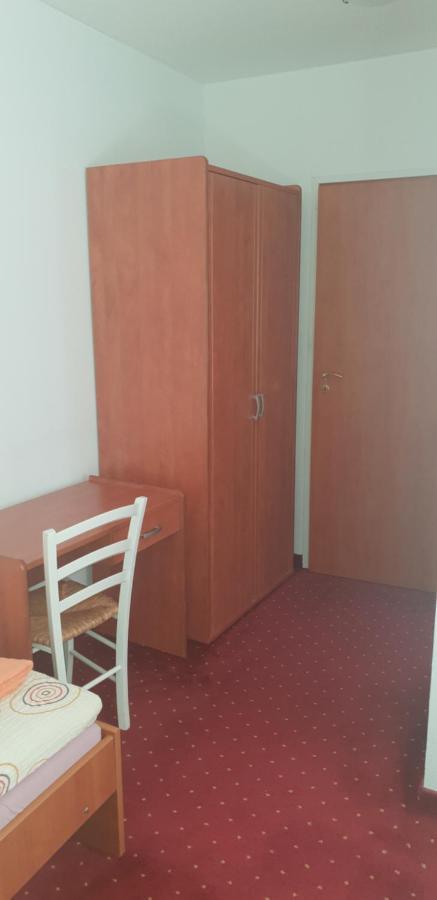 Klet Jana Bed & Breakfast Ястребарско Экстерьер фото
