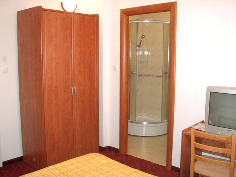 Klet Jana Bed & Breakfast Ястребарско Экстерьер фото